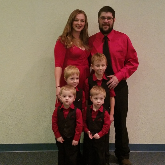 Meet your Posher, Moriah - Picture 7 of 8